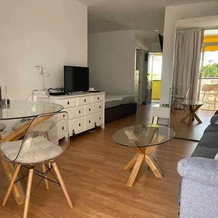 Διαμέρισμα Con Piscina Climatizada Y Vista Al Mar